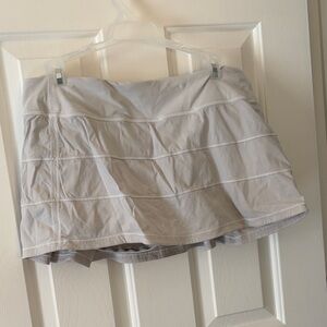 Lululemon light grey Pleated Mini Skirt size 10